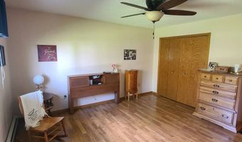 8625 11th Ave NW, Bottineau, ND 58318