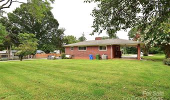 20 Sand Hill School Rd, Asheville, NC 28806