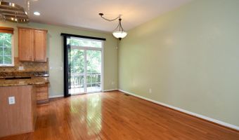 7810 LOCUST LEAF Ln, Alexandria, VA 22315