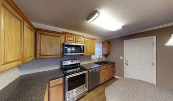 200 SW Ave E, Andrews, TX 79714