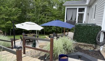 99 University Estates Blvd, Athens, OH 45701