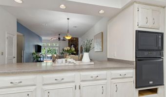 2058 BEACH Ave, Atlantic Beach, FL 32233