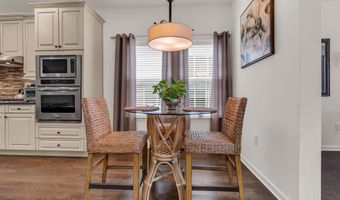 25 Twilight Dr, Barnegat, NJ 08005