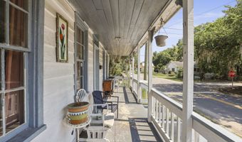 910 West St, Beaufort, SC 29902