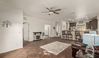 484 E RAINBOW Dr, Chandler, AZ 85249