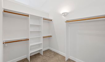 6111 35TH St N, Arlington, VA 22213