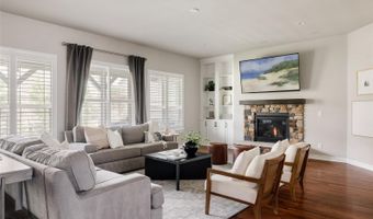 27430 E Lakeview Dr, Aurora, CO 80016