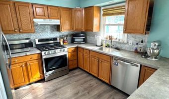 168 BEVERLY Dr, Barnegat, NJ 08005