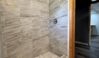 210 E Quincy Ave, Arkansas City, KS 67005