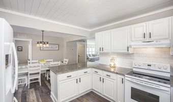 5227 Pointe Tremble, Algonac, MI 48001