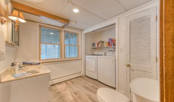 165 Oak Ridge Dr, Berlin, CT 06037