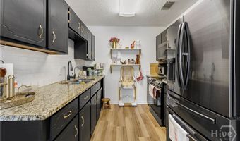 95 Stephanie Dr, Allenhurst, GA 31301