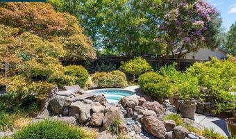 15 Saint Andrews Pl, Alamo, CA 94507