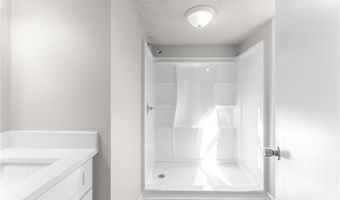121 Mark Twain Cir, Athens, GA 30605