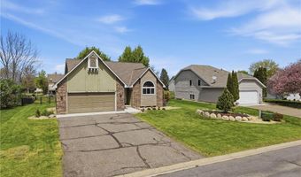 7135 Upper 157th St W, Apple Valley, MN 55124