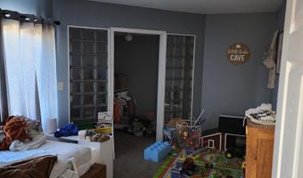 6372 N Yellowstone Trl, Allenton, WI 53002