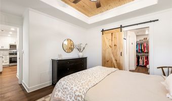 6 Bonhill Ln, Bella Vista, AR 72715