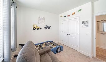 542 Steinfeld Dr, Ammon, ID 83401