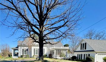 105 SW 3rd St, Atkins, AR 72823