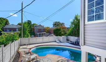 2220 LAKE Ave, Baltimore, MD 21213