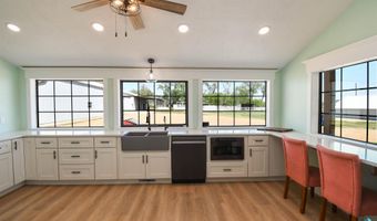 47138 293rd St, Beresford, SD 57004