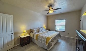 5317 Southfort Dr SW, Albuquerque, NM 87105