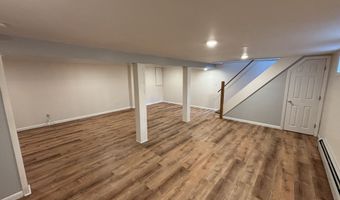 42 Briarwood Dr, Old Saybrook, CT 06475