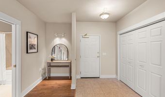 989 Golden Aspen Pl, Ashland, OR 97520