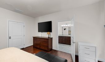 25079 CHAFEE Cir, Aldie, VA 20105