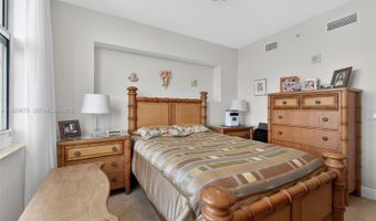 3330 NE 190th St 1519, Aventura, FL 33180