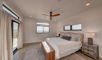 28 Scenic Rdg S, Alpine, TX 79830