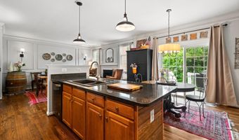 43614 DUNHILL CUP Sq, Ashburn, VA 20147