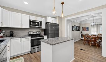 1570 STADELMAN Ave, Akron, OH 44320