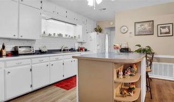 912 Maxwell NW, Ardmore, OK 73401