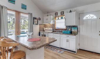 4254 1st Ave, Bay St. Louis, MS 39520