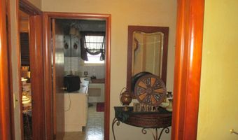 230 S Division St, Auburn, IN 46706
