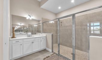5305 WISHING ARCH Dr, Apollo Beach, FL 33572