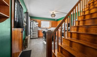 66 Spruce St, Berlin, NH 03570