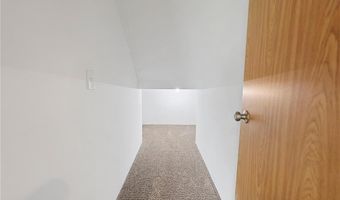 551 Knollwood St W, Annandale, MN 55302