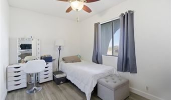 10424 Stage Coach Dr, Adelanto, CA 92301