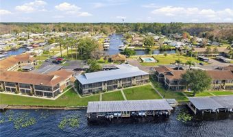 1640 JUNO Trl 204C, Astor, FL 32102