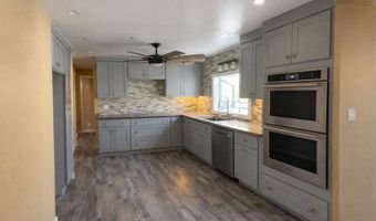 8851 Hierba Rd, Agua Dulce, CA 91390