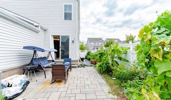 41914 SPRING AIR Dr, Brambleton, VA 20148