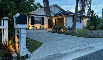6062 Bania Wood Cir, Atlantis, FL 33462