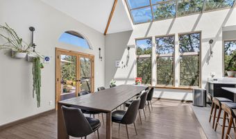 167 Tessa Ln, Ashland, OR 97520
