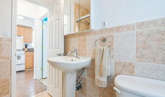 219 N Somerset Ave, Ventnor City, NJ 08406