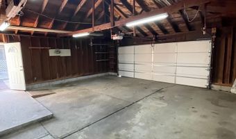 220 W 7th St, Bicknell, IN 47512