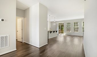 1005 Lathrop Ln, Apex, NC 27523