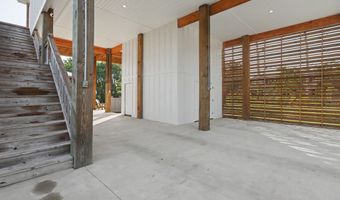 4114 11th Ave, Bay St. Louis, MS 39520