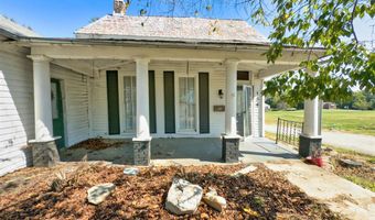 134 S Main St, Adairville, KY 42202